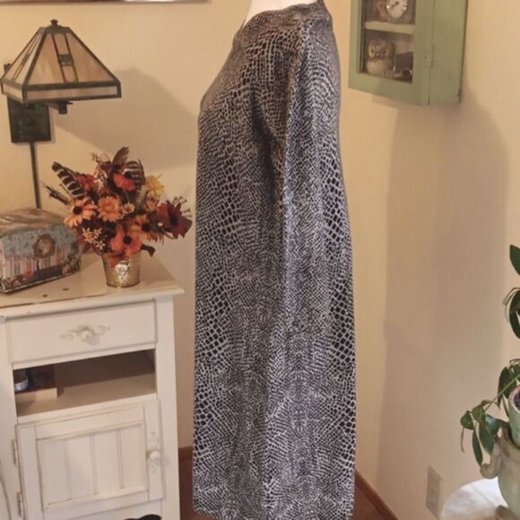 AB Studio Animal Print Sweater Dress. Reptile Print, Sweater Dress - Picture 5 of 13